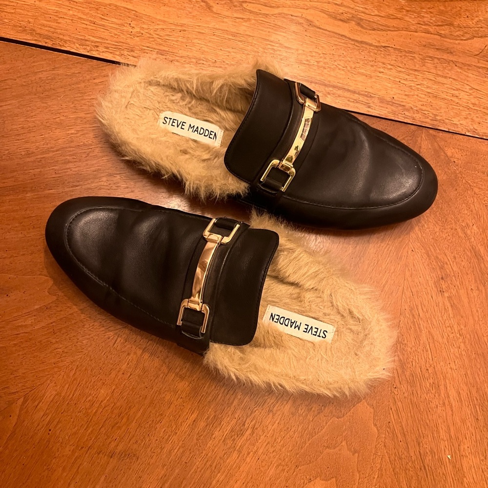 NEW Steve Madden Black Loafers with Gold Detail